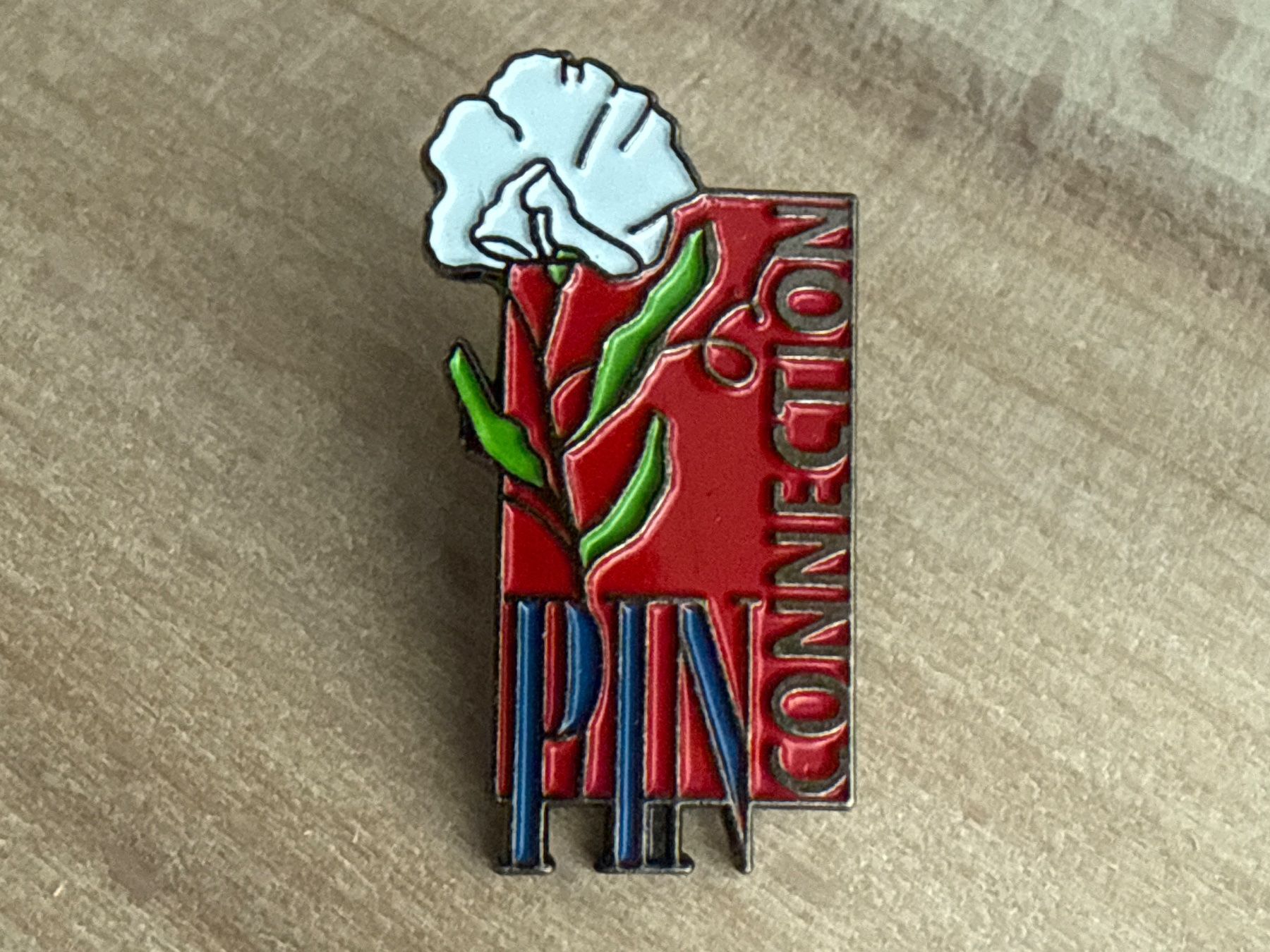 Plaquettes & Badges: Pin "PIN CONNECTION" – D'occasion à Glattbrugg par Schweigmatt