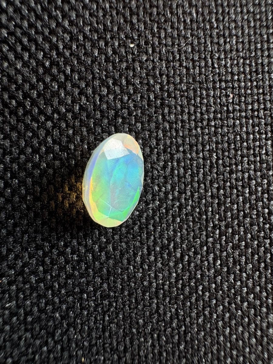 Edelsteine: Äthiopischer Opal 1.3 ct – Neu und originalverpackt aus Wängi von Horus90 2