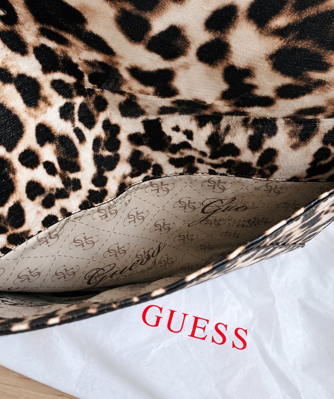 Guess Borse da donna: Pochette GUESS – Nuovo (secondo la descrizione) da Mont-sur-Rolle venduto da Senna85 1
