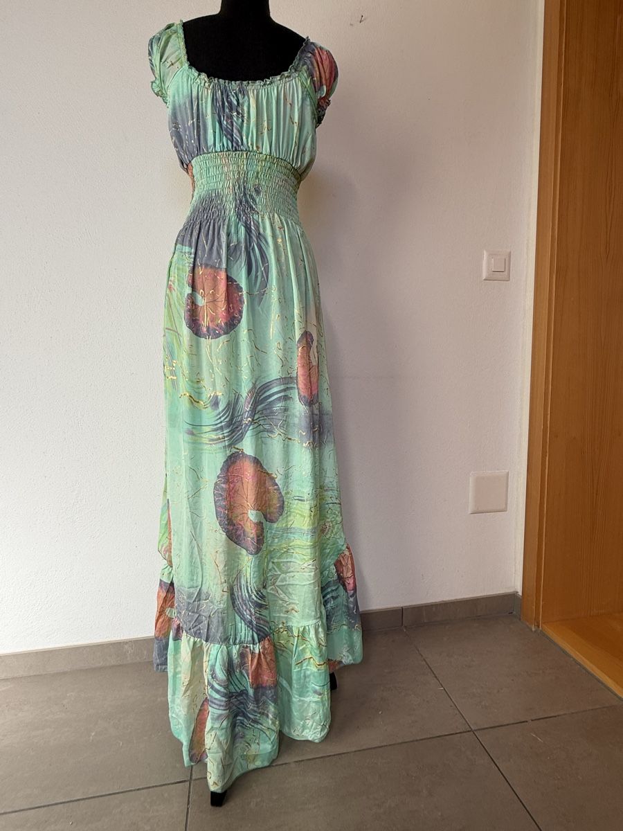 Robes: Boho Vokuhilastufenkleid mit Seide – Neuf (Voir description) à Sigriswil par ck56 1