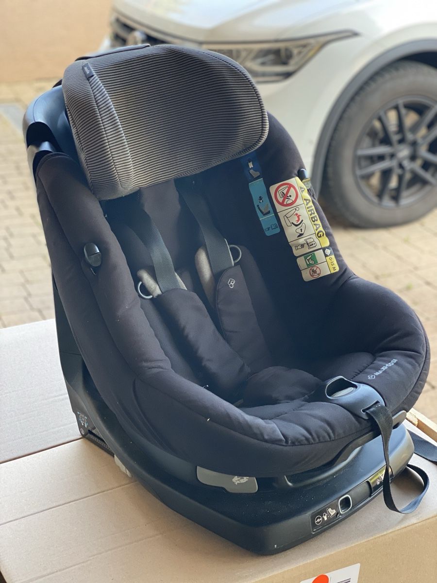 Maxi-Cosi Auto-Kindersitze: Siège auto pivotant Bébé Confort i-Size - Excellent! – Gebraucht aus Grolley von GM-CK