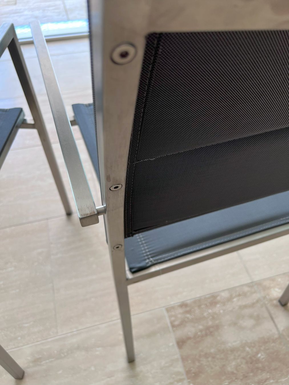 Chaises: Gartenstuhl Antrazith – D'occasion à Unterengstringen par hausraus 1