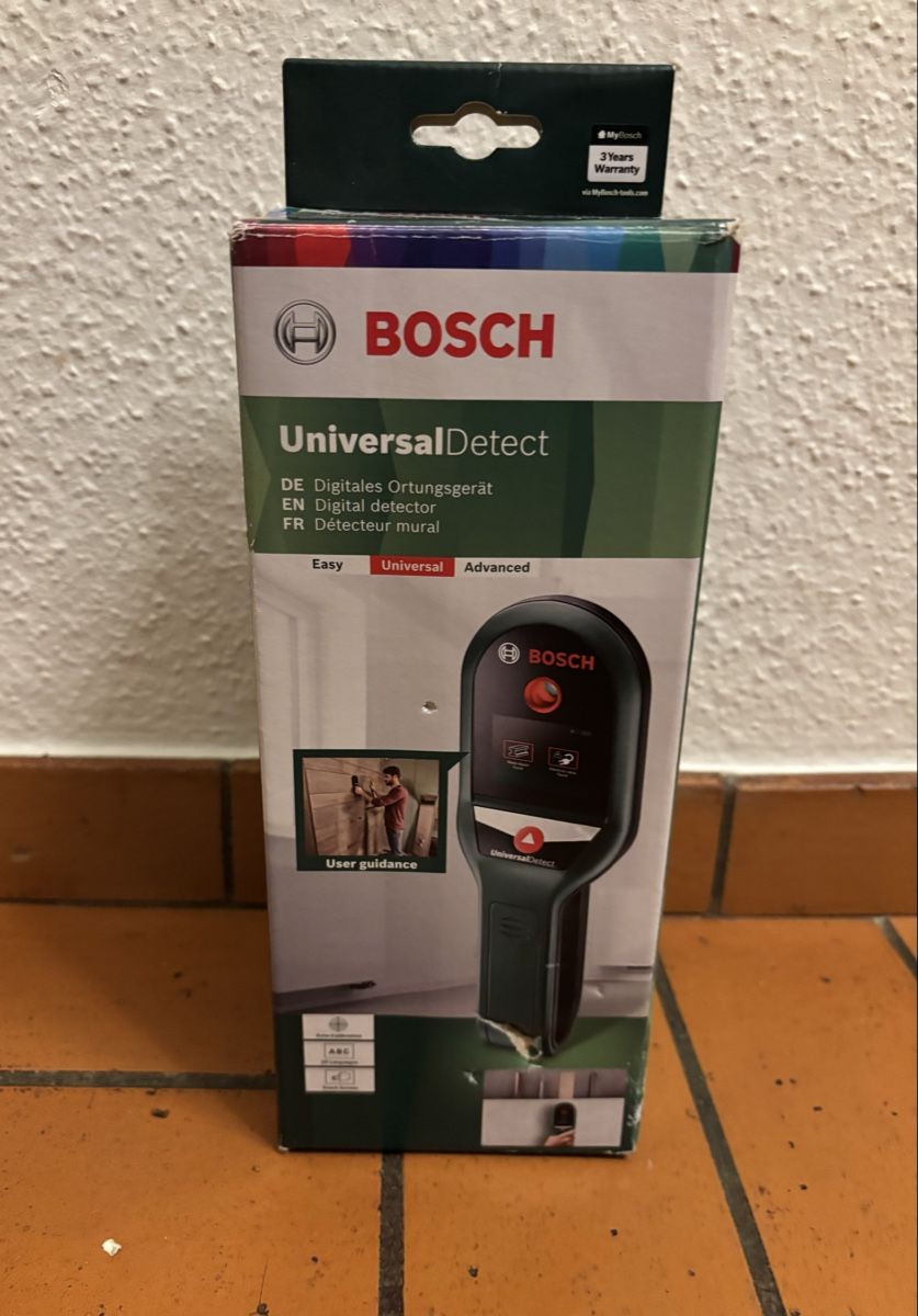 Bosch Tutti gli attrezzi: Bosch Universal Detect digitales Ortungsgerät – Usato da Basel venduto da diewebmeisterin 1
