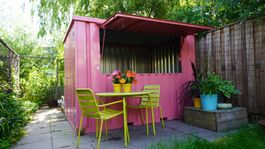 Barcontainer 3 × 2 m in Altrosa RAL 3014