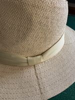 Cappello di carta taglia 58 colore beige