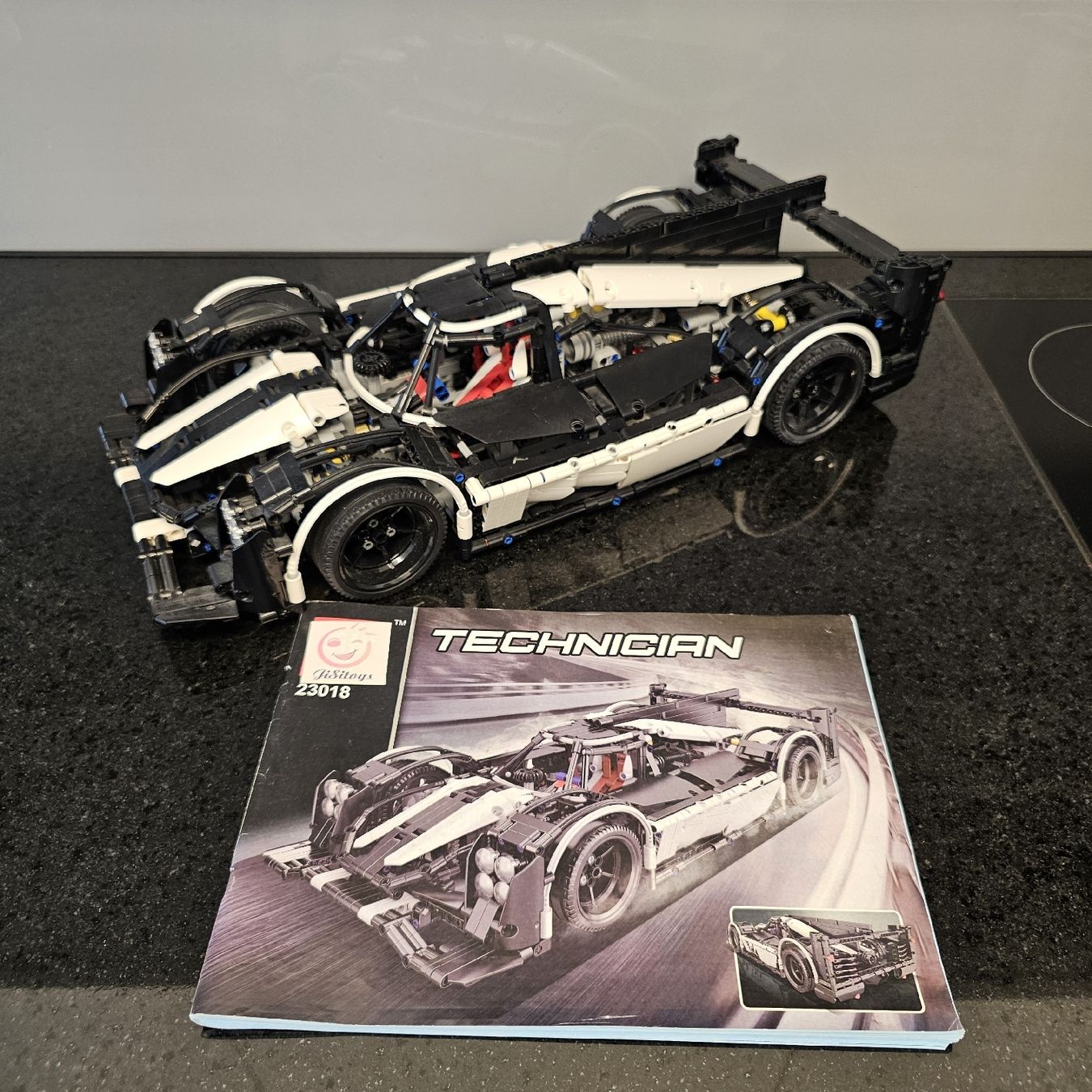Baukästen: Klemmbaustein Auto ,,Porsche le Mans,, – Neu (gemäss Beschreibung) aus Luzern von CyrillUe 6