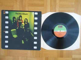 Yes 1972 The Yes album (LP)