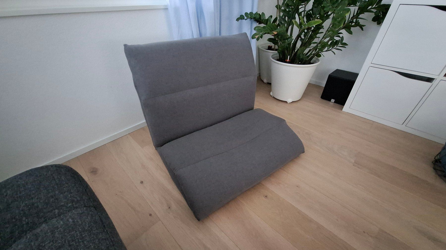 Poltrone: Bodensessel eindtellbar – Usato da Maienfeld venduto da -BlackBird-01