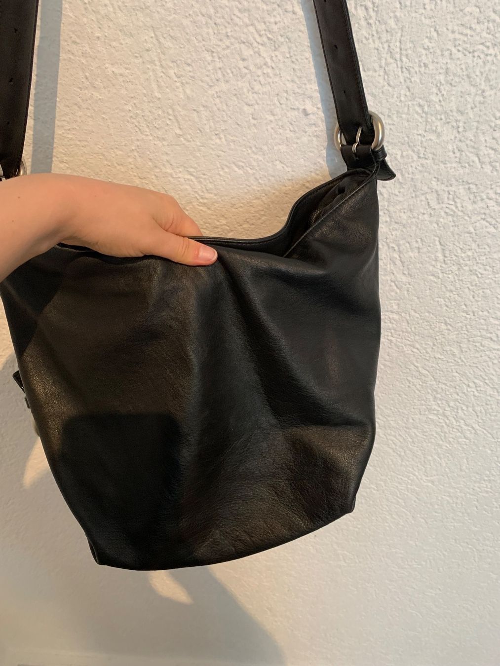 Borse da donna: Lupo echt Leder Tasche Beuteltasche schwarz – Usato da Fislisbach venduto da KolibriSecondhand 2