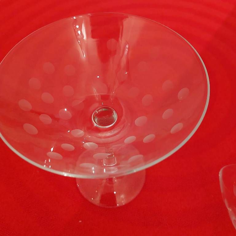 Verres: 2 Cocktailgläser – D'occasion à Bellikon par Anithom 1