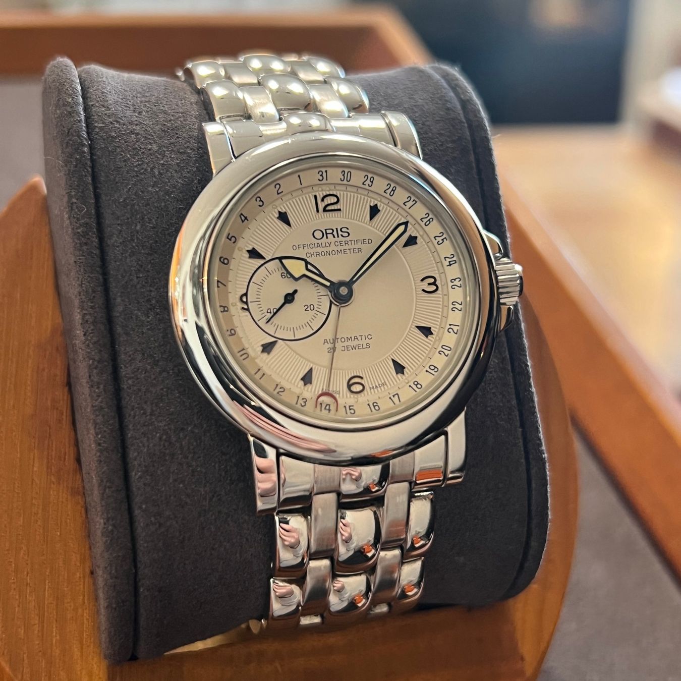 Oris Montres: Oris Pointer Date Automatic Small Second 7467 – D'occasion à Carouge GE par Watchaser 1