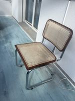 Freischwinger Stuhl mit Wiener Geflecht Holz und Chrom