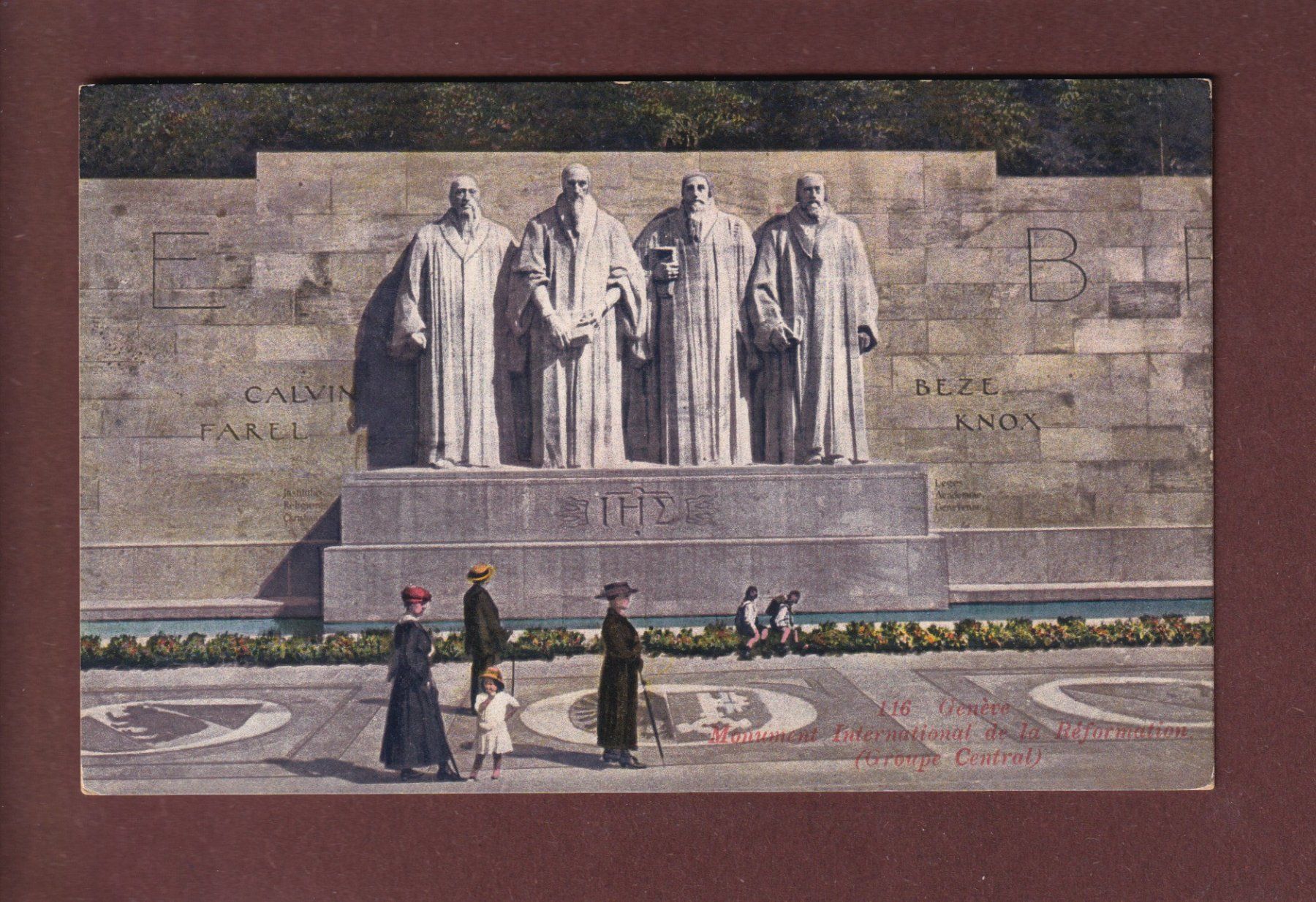 Cartes postales: GENEVE - Monument de la Réformation – D'occasion à Pully par nicecards