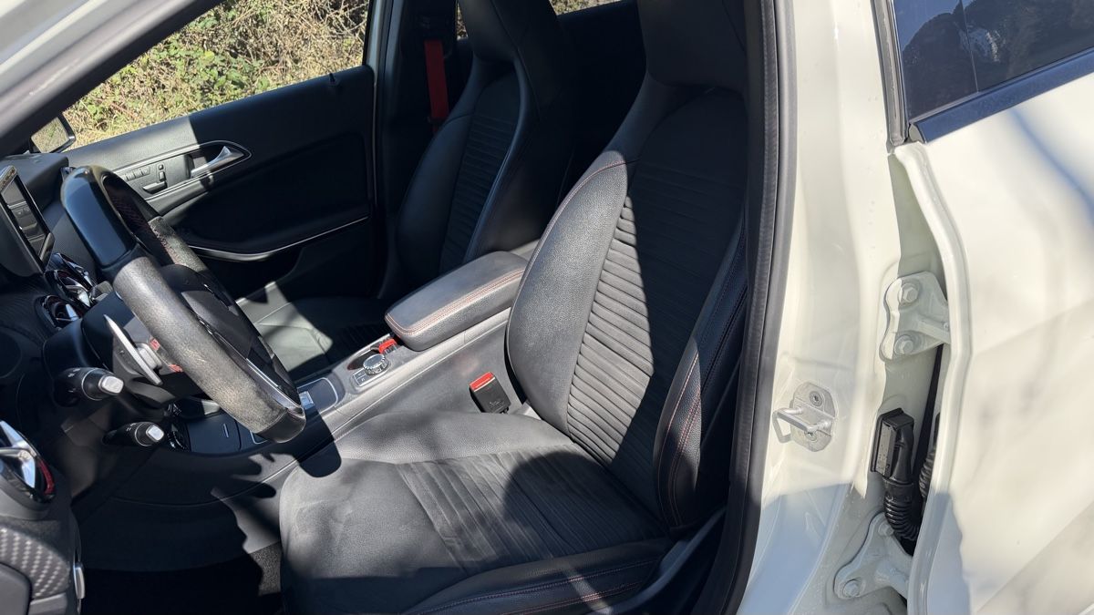 Mercedes-Benz Automobili: Mercedes-Benz A45 AMG 4matic – Usato da Riaz venduto da ric_fyw8 7