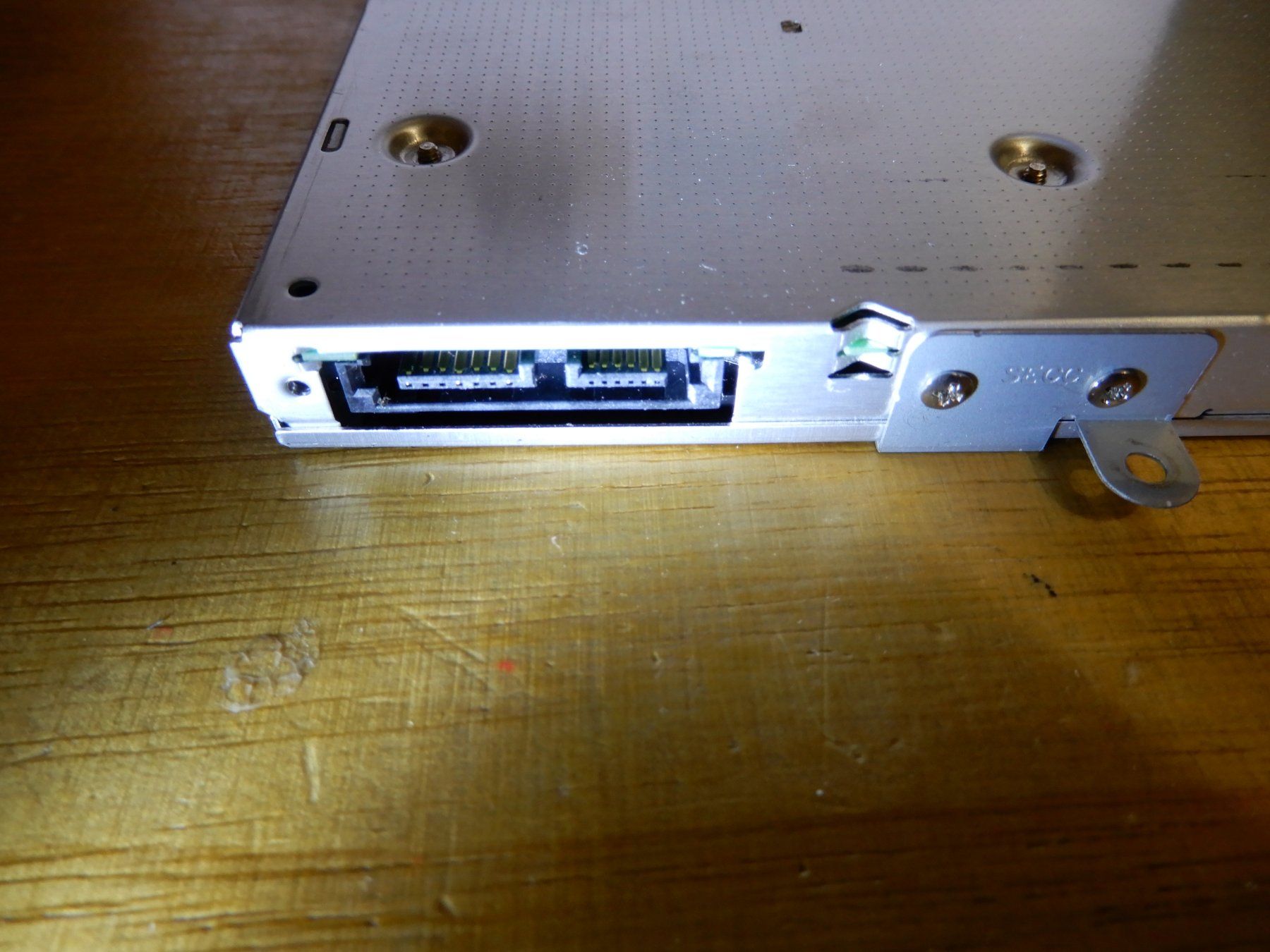 Laufwerke & Adapter: Panasonic UJ8A0 SATA 8x DVD 24x CD Burner Writer Internal Dr – Gebraucht aus Worben von MaKo3252 2