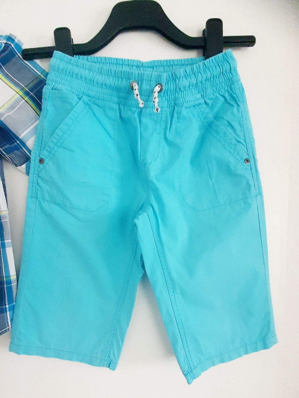 Lotti & Set di vestiti: Kurzarm Hemd + Shorts, Gr.134 – Usato da Volketswil venduto da Dokinka 4
