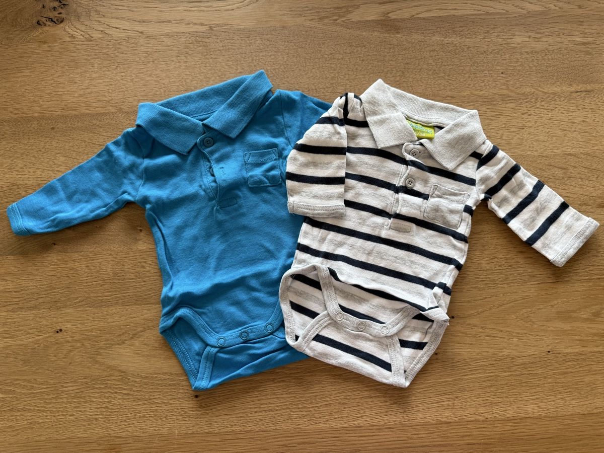 Ensembles coordonnés: 2 Langarmbodys Grösse 50/56 – Neuf (Voir description) à Goldswil par Fisel