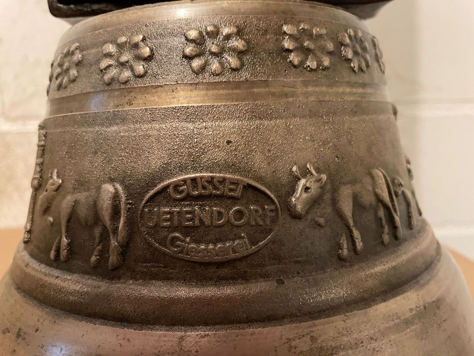 Campanacci mucche: Alte Gusset - Glocke ab 1.00 Fr. – Usato da Birrhard venduto da magisto52 3