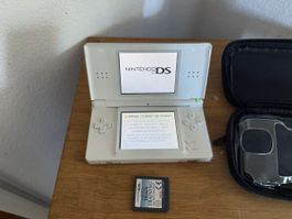 Nintendo DS Original, inkl. Tasche und Spiel - Top Zustand!