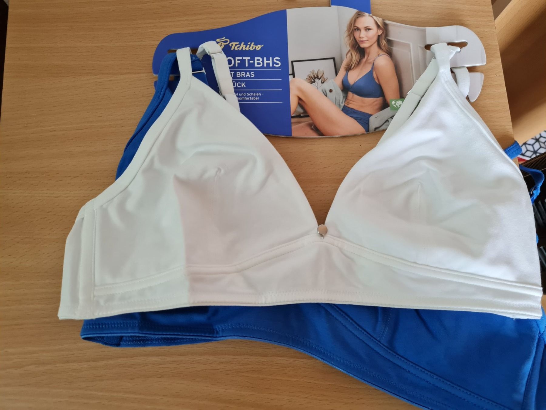 Tchibo Altra biancheria intima: 2 Neue BHs weiss und blauGr.85 B – Nuovo e nell'imballaggio originale da Döttingen venduto da Verkauf