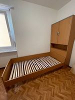 Camera da letto completa in legno