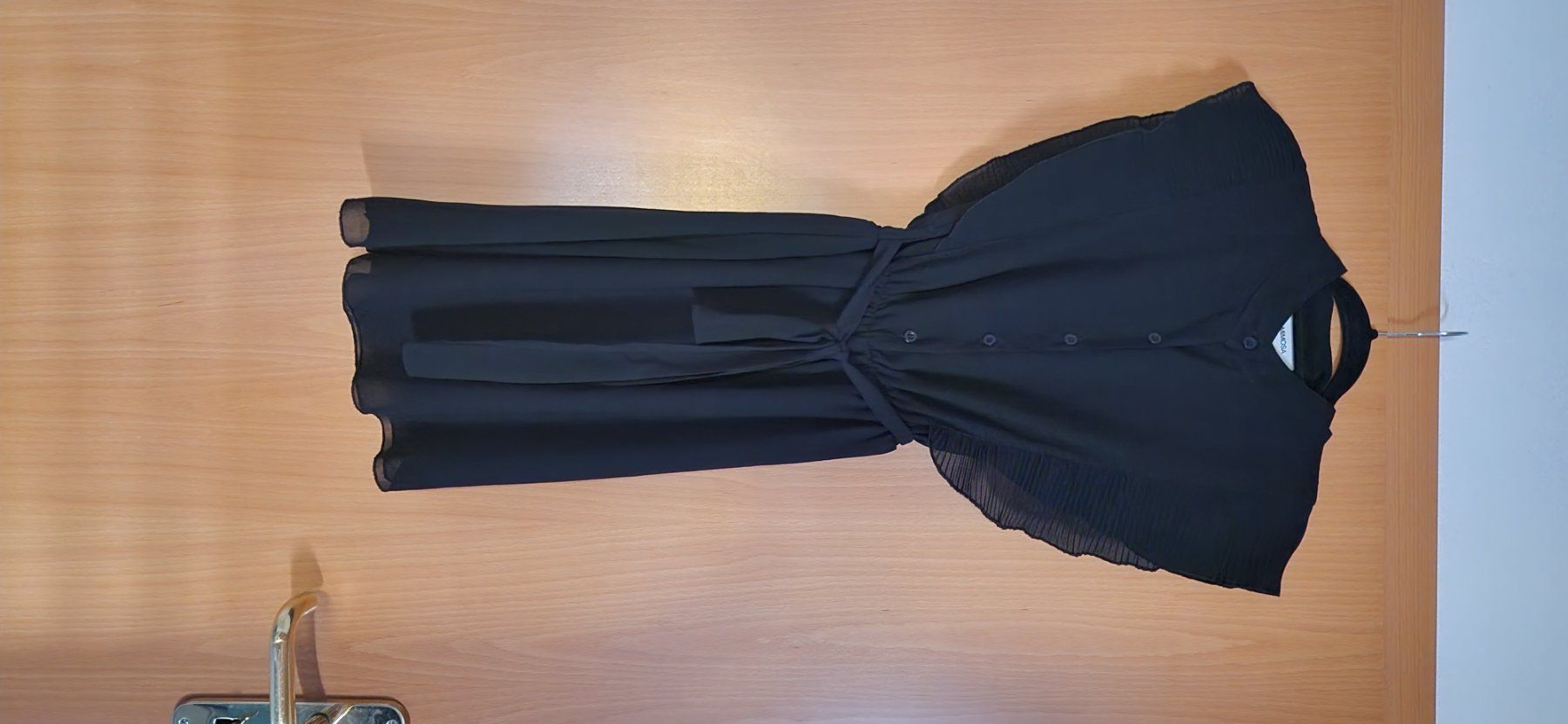 Vestiti: Schönes Kleid – Nuovo (secondo la descrizione) da Bubendorf venduto da ang_b829