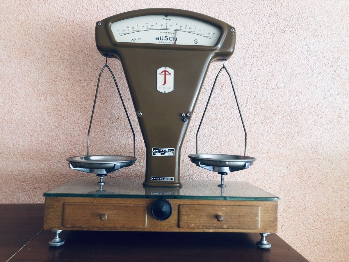 Busch Bilance e pesi: Bilancia antica – Usato da Locarno venduto da tap_rqc8