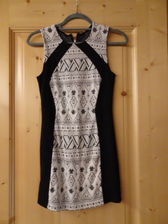Schwarz-weisses Etuikleid stretch Gr. XS - 260336