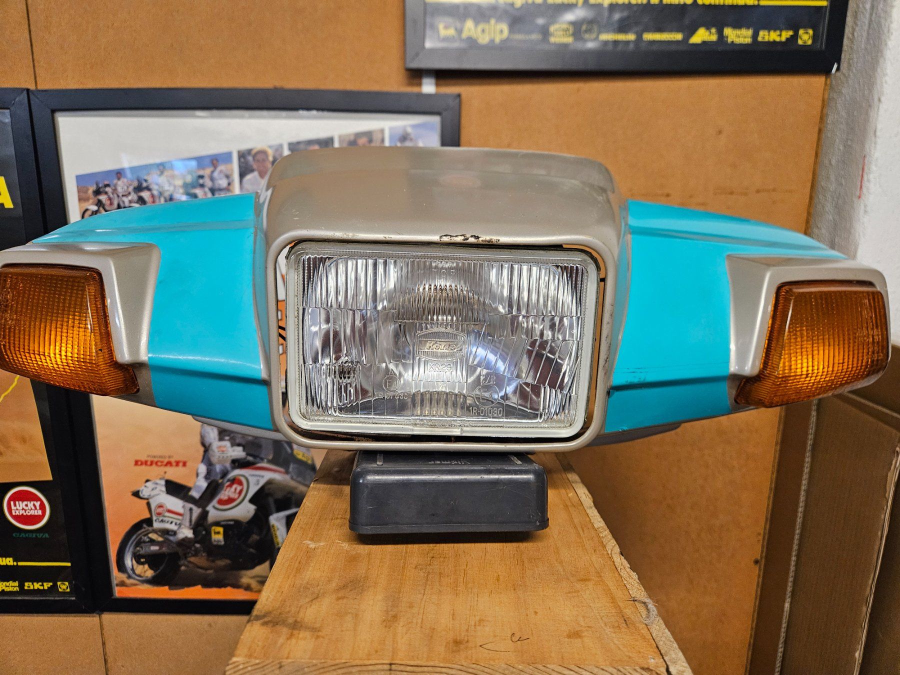 Yamaha Tutti pezzi di ricambio per scooter: Carénage de phare YAMAHA BELUGA  125 – Usato da courtetelle venduto da bmwhp2