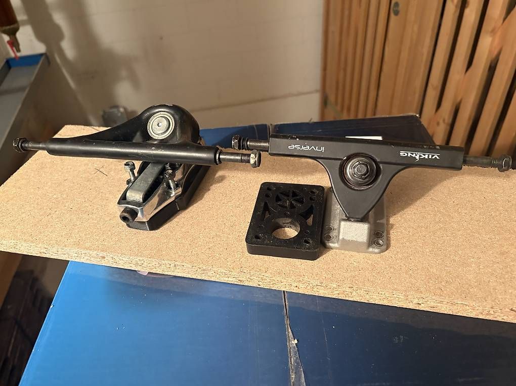 Skateboards: Surf Skate Trucks Achsen Viking  – D'occasion à Zürich par lucandhisband 2