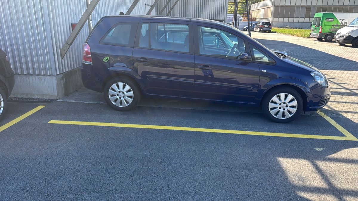 Opel Automobili: Opel Zafira 1.6 CNG – Usato da Haag (Rheintal) venduto da tony220 1