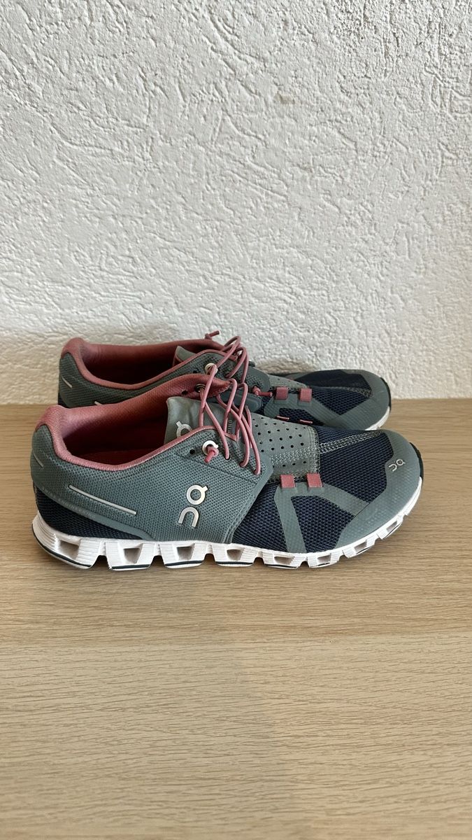 On Scarpe da donna: On Schuh Gr 37.5 – Usato da Männedorf venduto da HollyCat 1