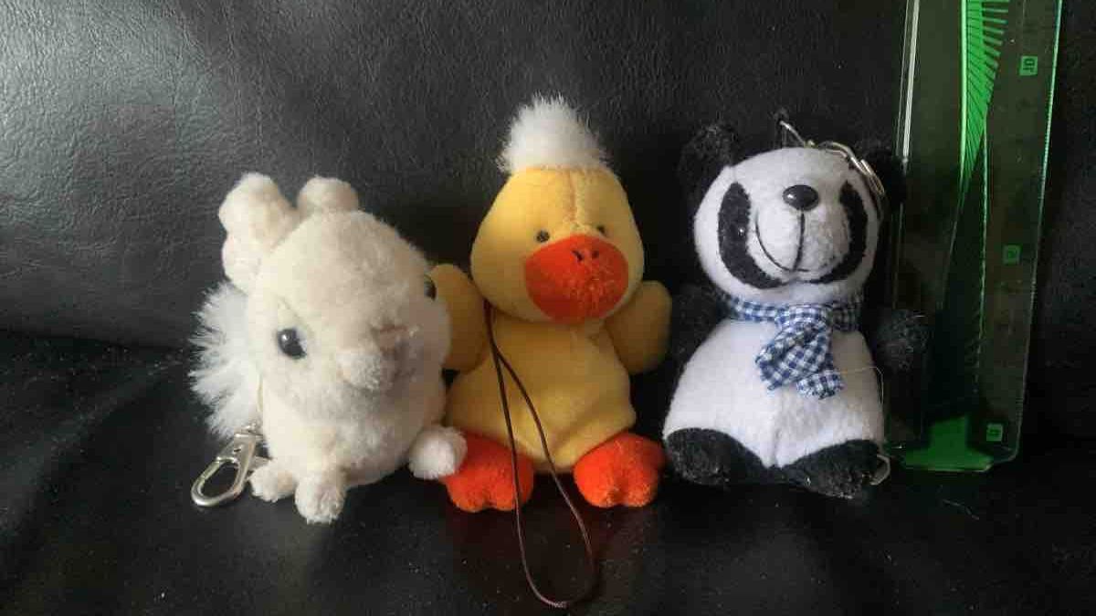 Schlüsselanhänger & - bänder: 3 Tierfiguren mit Anhänger – Neu (gemäss Beschreibung) aus Spiegel b. Bern von Power