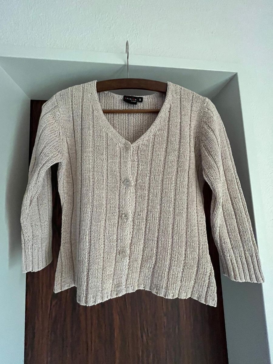 Pullover & Sweatshirts: Jäckli – Gebraucht aus Fraubrunnen von amm_7kp6