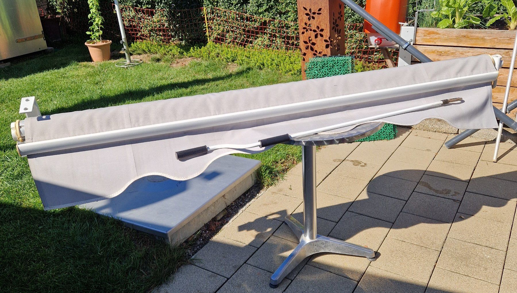 Tende da sole: Sonnenstore – Usato da Andwil SG venduto da Chats 2