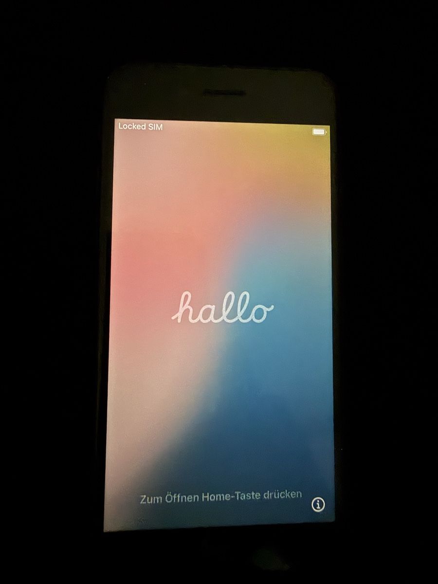 Apple Portables: iPhone SE – D'occasion à Wädenswil par Ast_8820 4