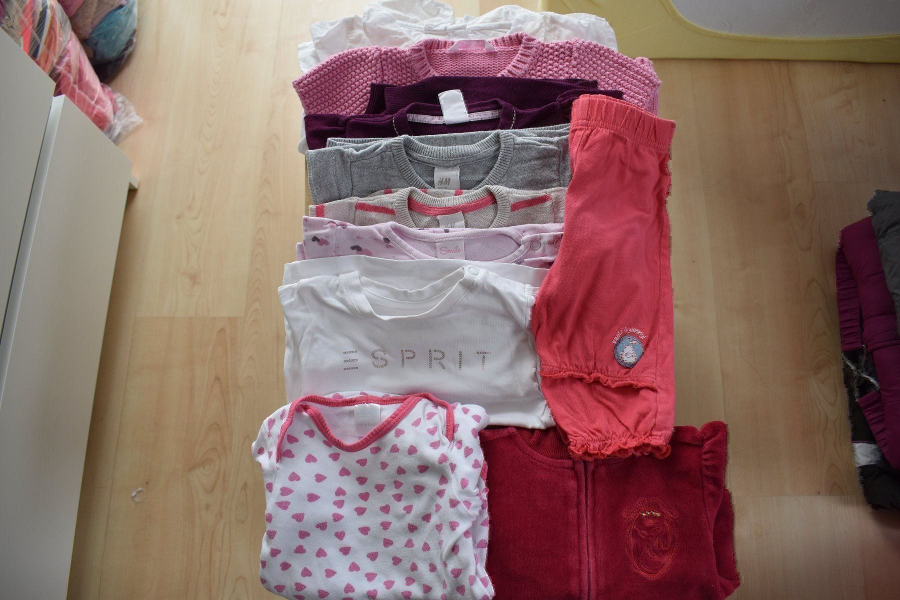 Lotti & Set di vestiti: 10-teiliges Kleiderset, Gr. 80 – Usato da Grüsch venduto da Wiiwarm