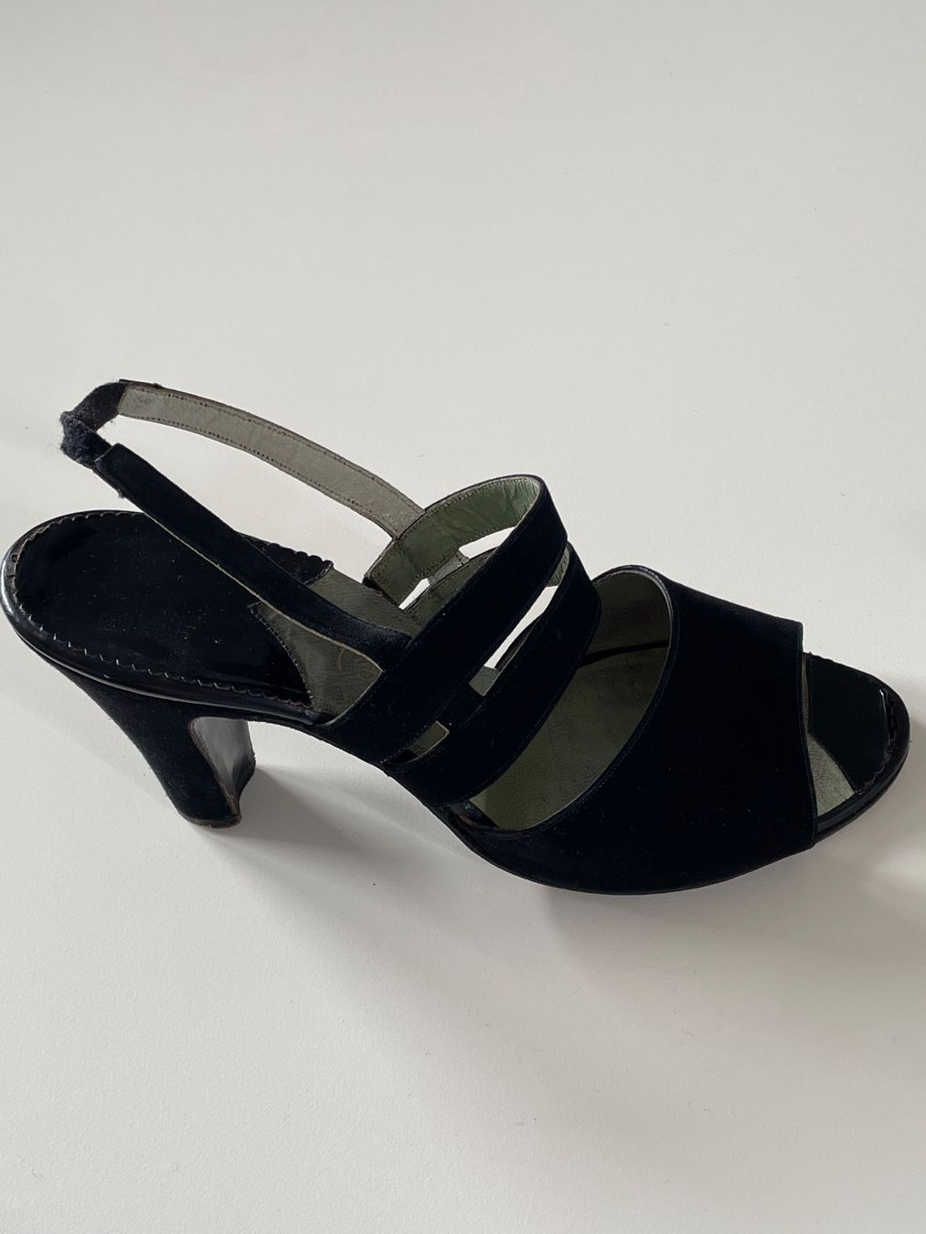 Bally Damenschuhe: Sandaletten, BALLY, Wildleder, schwarz, 37 – Gebraucht aus Zürich von san_z75z 3