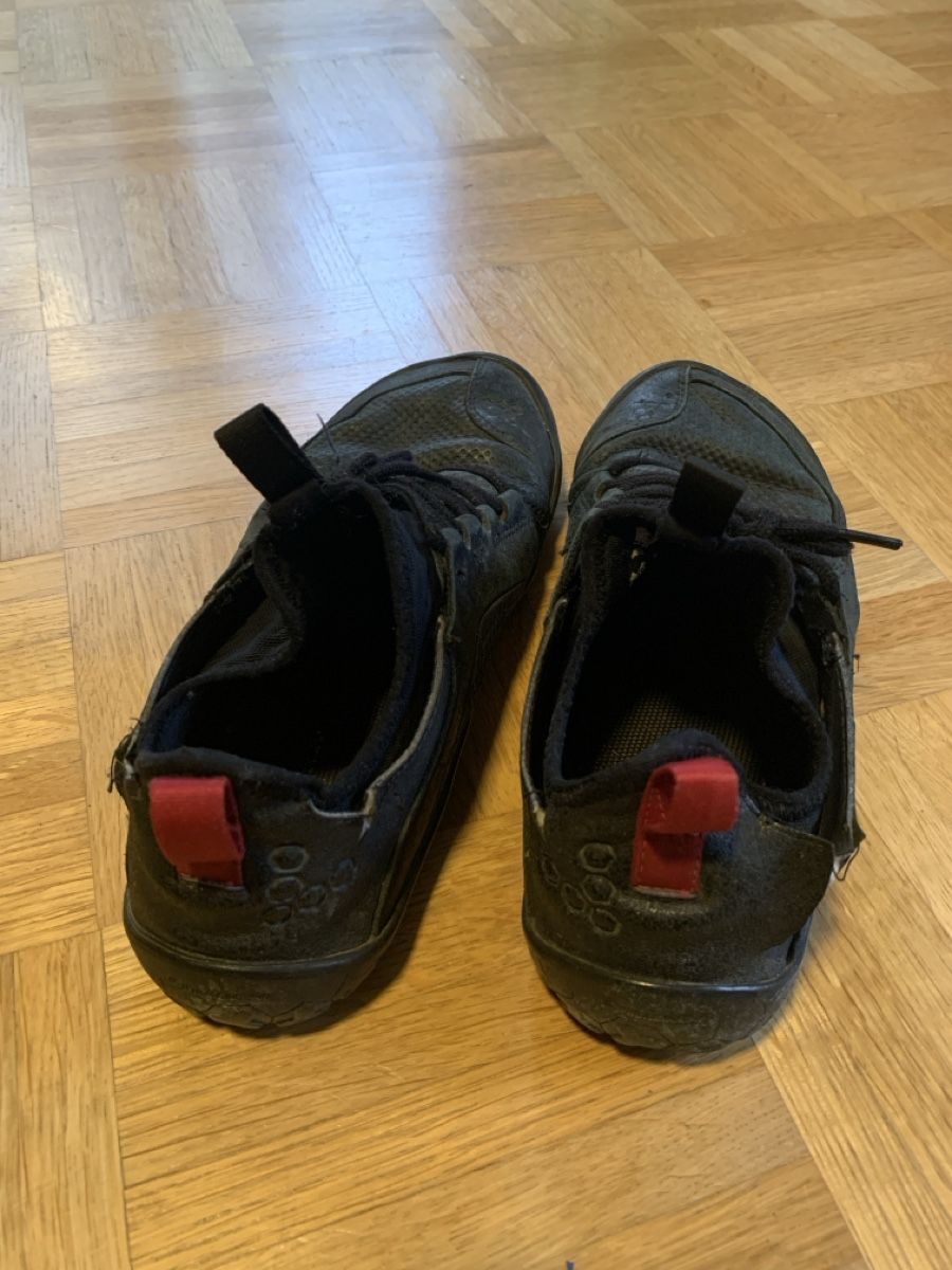 Vivobarefoot Scarpe da uomo: Vivo Barefoot Tracker Low Leather – Usato da Luzern venduto da Sergio_Kallisti 4