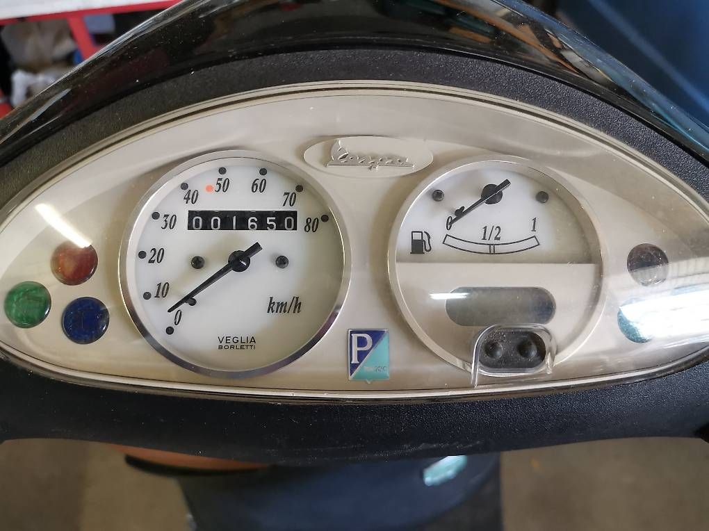 Scooters: Vespa ET4 50 – Défectueux à Paspels par rtach450 2