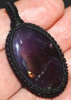 Anhänger L-8181– Amethyst Makramee ca. 3,6x2,5cm mit Kratzer