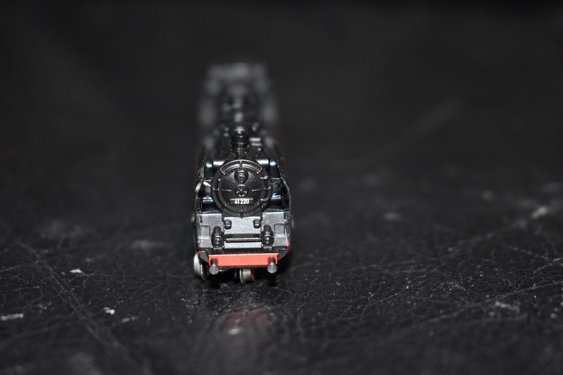 Märklin Modelleisenbahnen: Märklin Z Coffret de démarrage 81780 – Gebraucht aus Le Locle von skycomputer 7