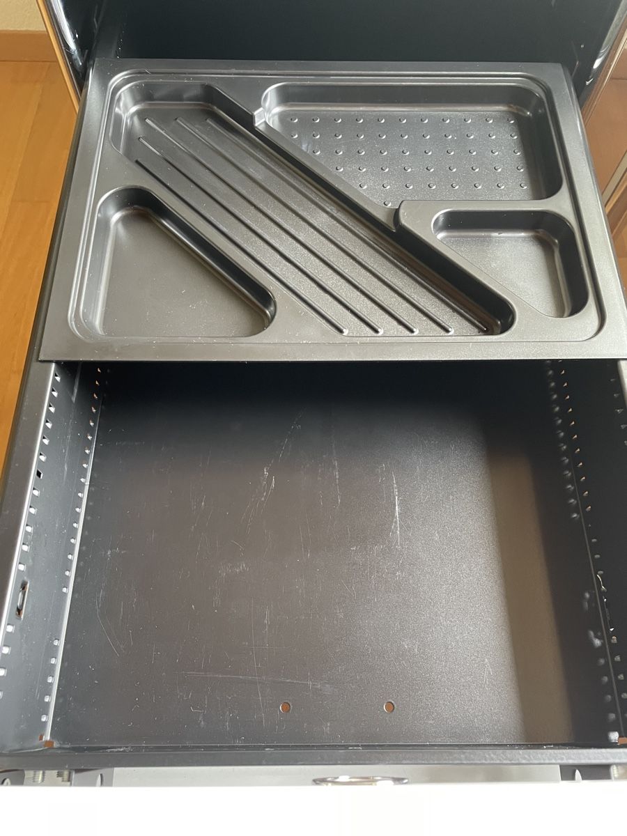 Scrivanie: Schreibtisch mit Korpus (duco system von interio) – Usato da Rickenbach SZ venduto da reg_d29p 5