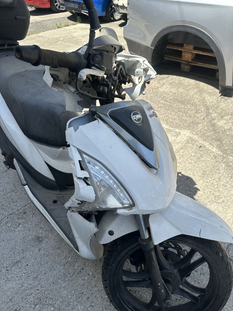 Sym Scooter: SYM Symphony  ST 125LC – Difettoso da Treycovagnes venduto da Campingcar65