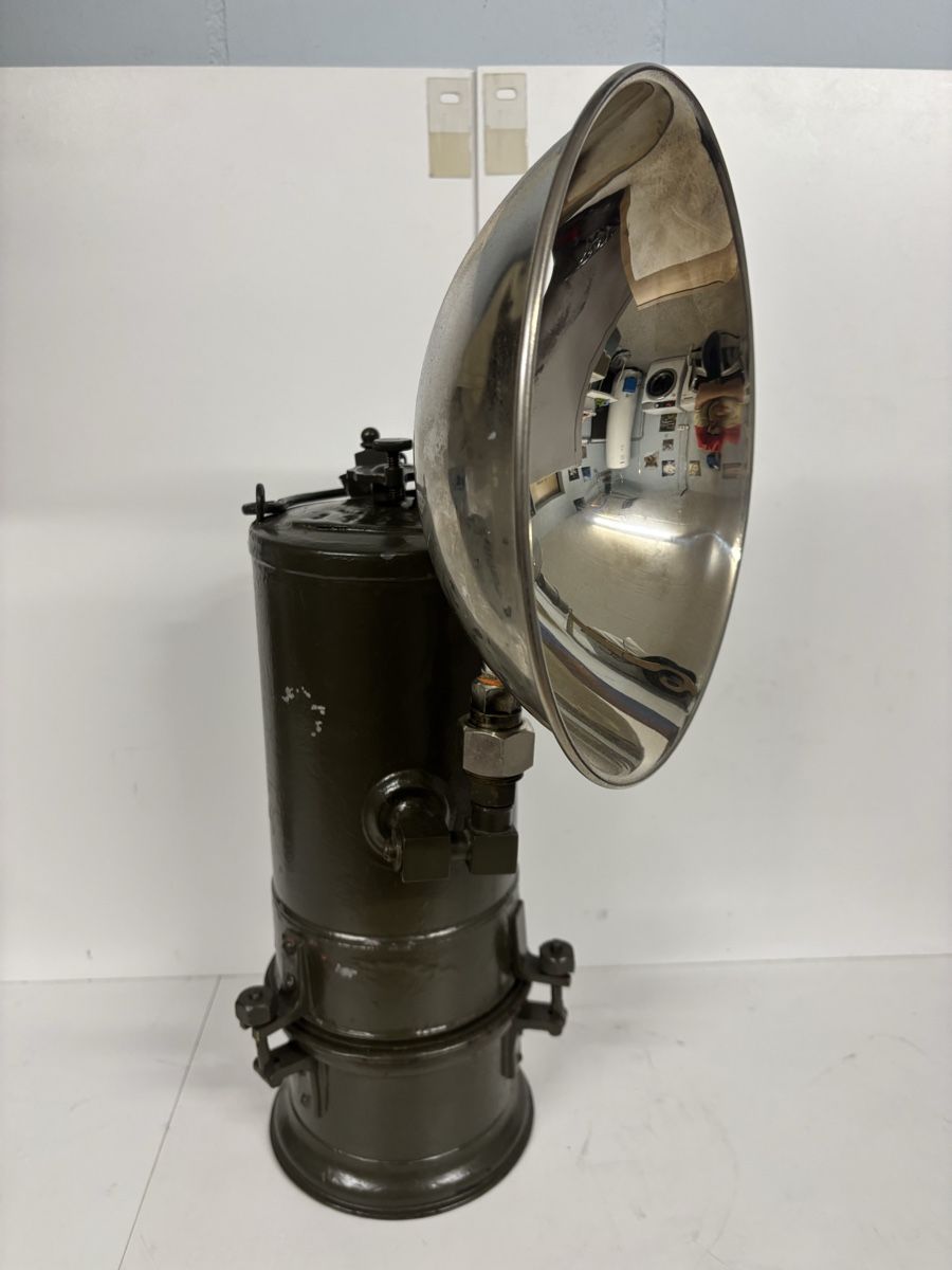 Schweizer Armee Lampade: Karbidlampe Schweizer Armee Sanität – Usato da Stüsslingen venduto da Natrium 4