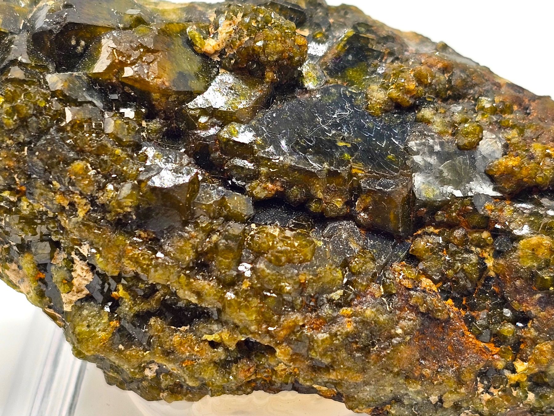 Minerali & Pietre curative: Epidote Zermatt, Matt Valley, Zermatt – Usato da Figino venduto da panshop 4