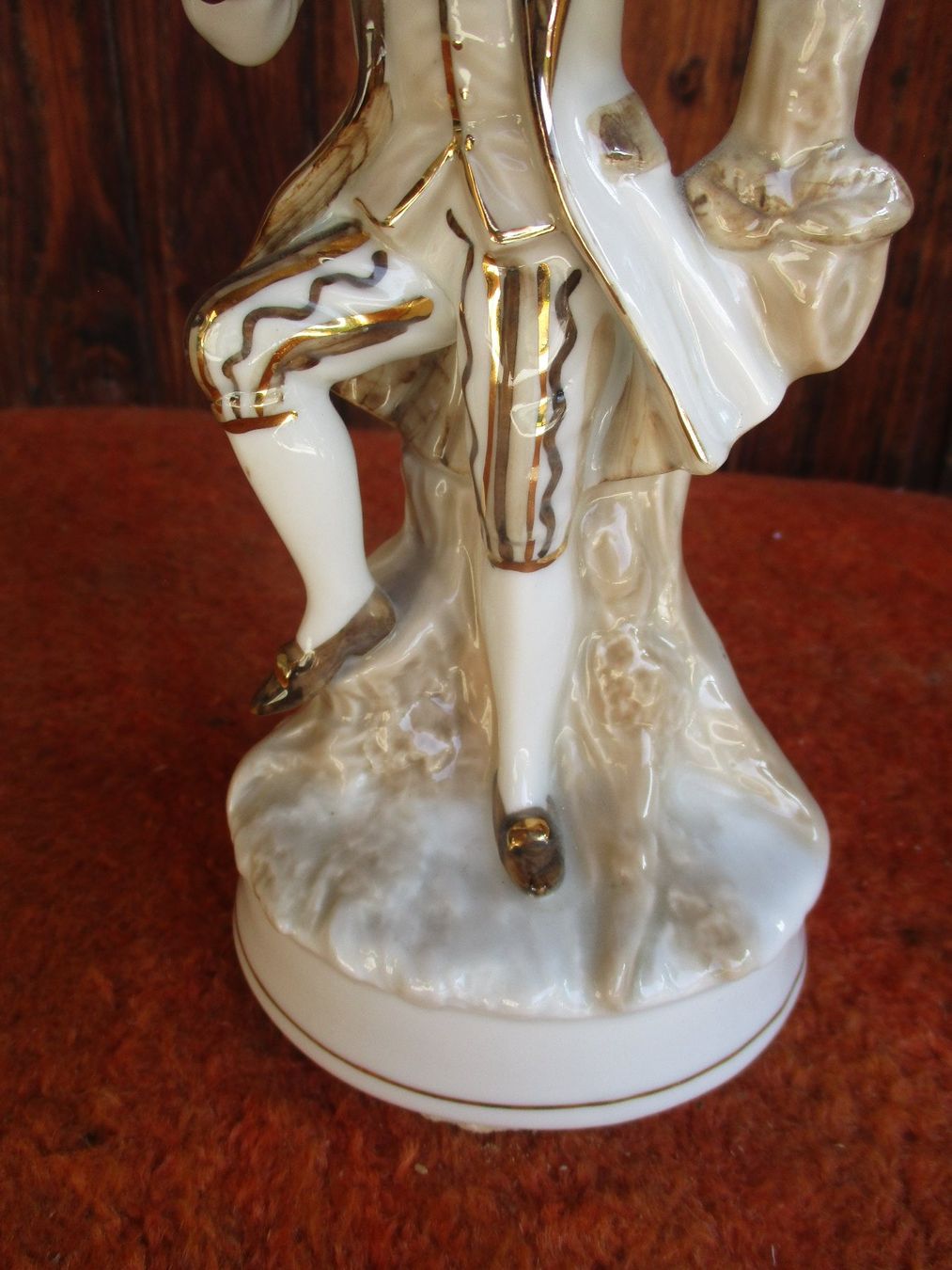 Spieldosen: Porzellanfigur mit Musik – Gebraucht aus Weier im Emmental von waefler03 2