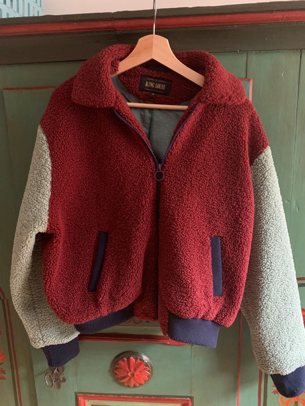 King Louie Jacken: King Louie Teddy Jacke – Gebraucht aus Ossingen von jana_cr5x