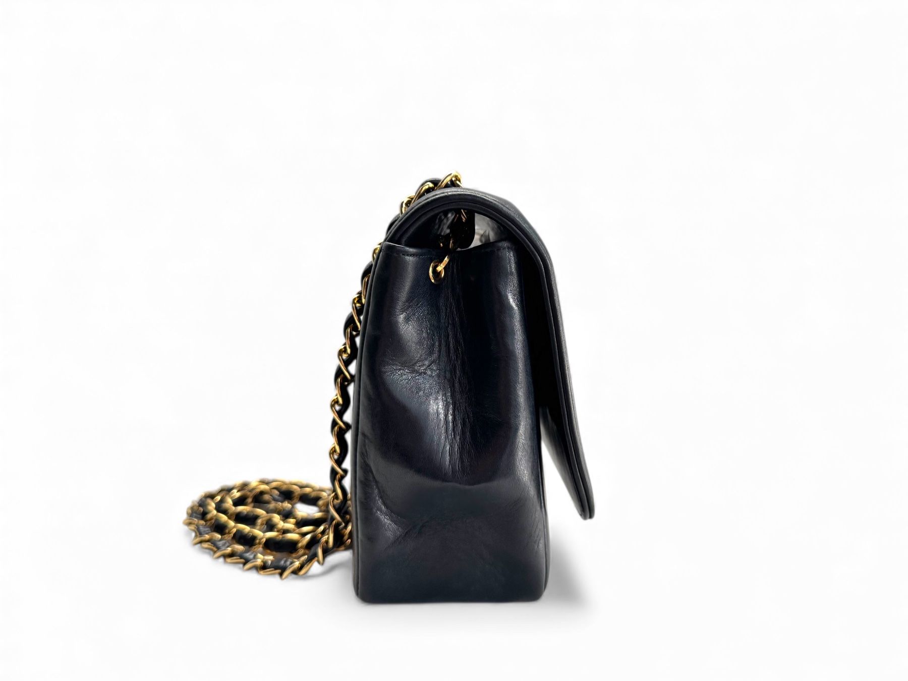 Chanel Borse da donna: CHANEL Lambskin Vertical Flap Bag – Usato da Kriens venduto da hannaandkiko 1