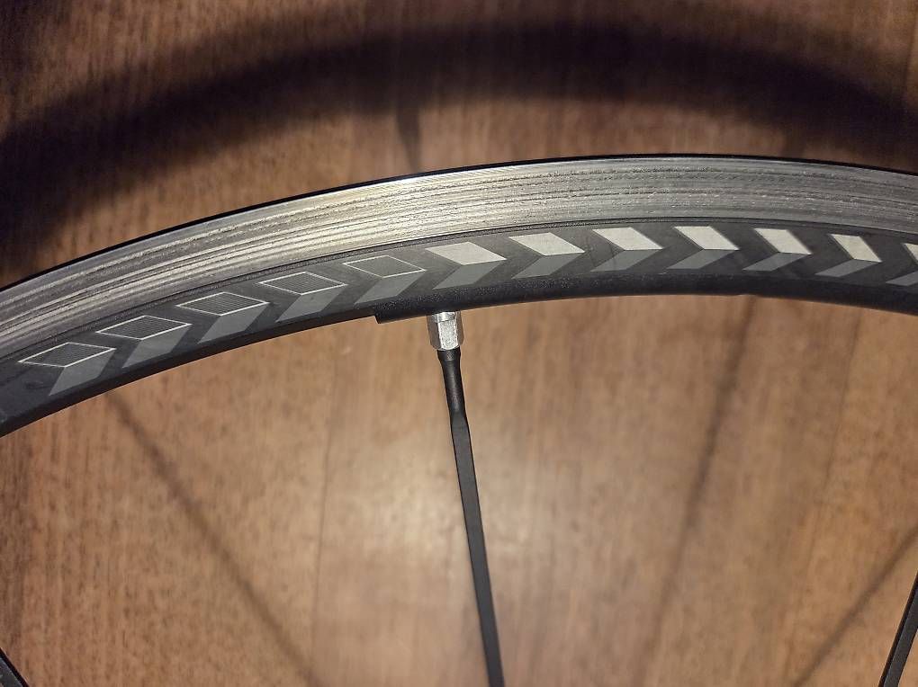 Fulcrum Pneus & Kompletträder: Vorderrad Fulcrum Ceramic 585g – Gebraucht aus Arlesheim von gasterosteus 1